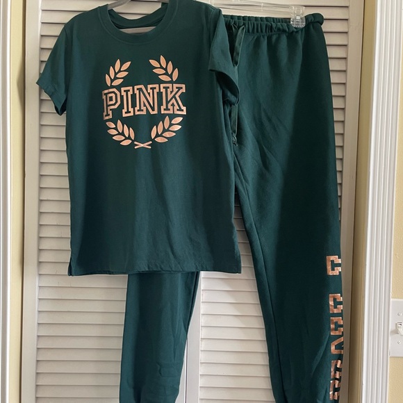 Pink - Picture 1 of 3